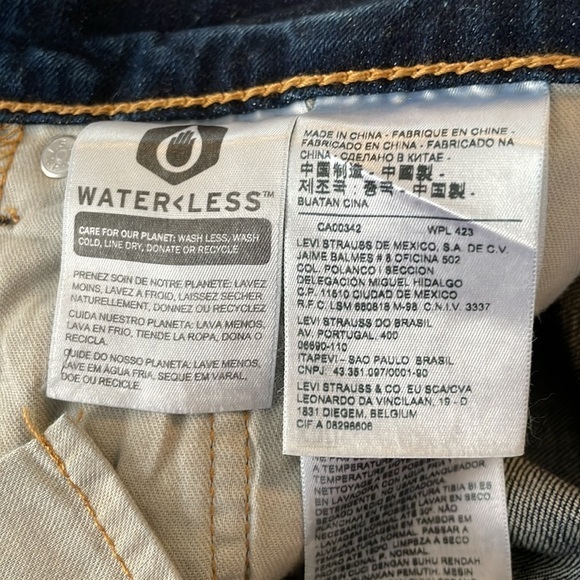 Levi’s 505 NWT 2018 Jeans Size 36x36 - Picture 11 of 12